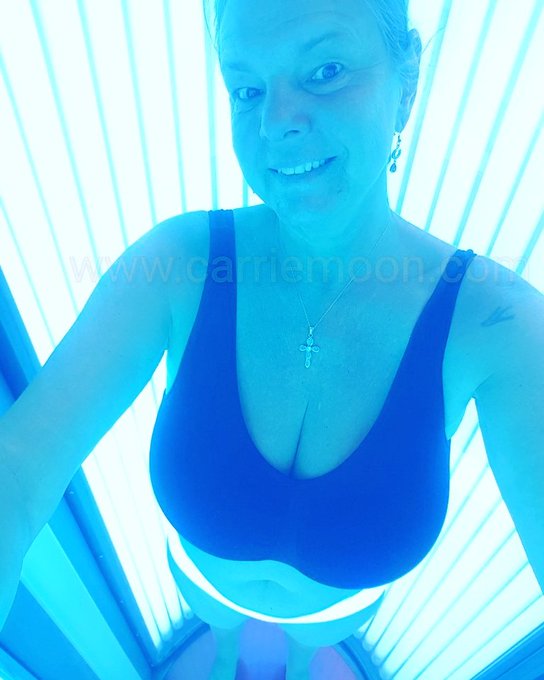 Finally able yesterday to go tanning again https://t.co/fHCYB1qMnn