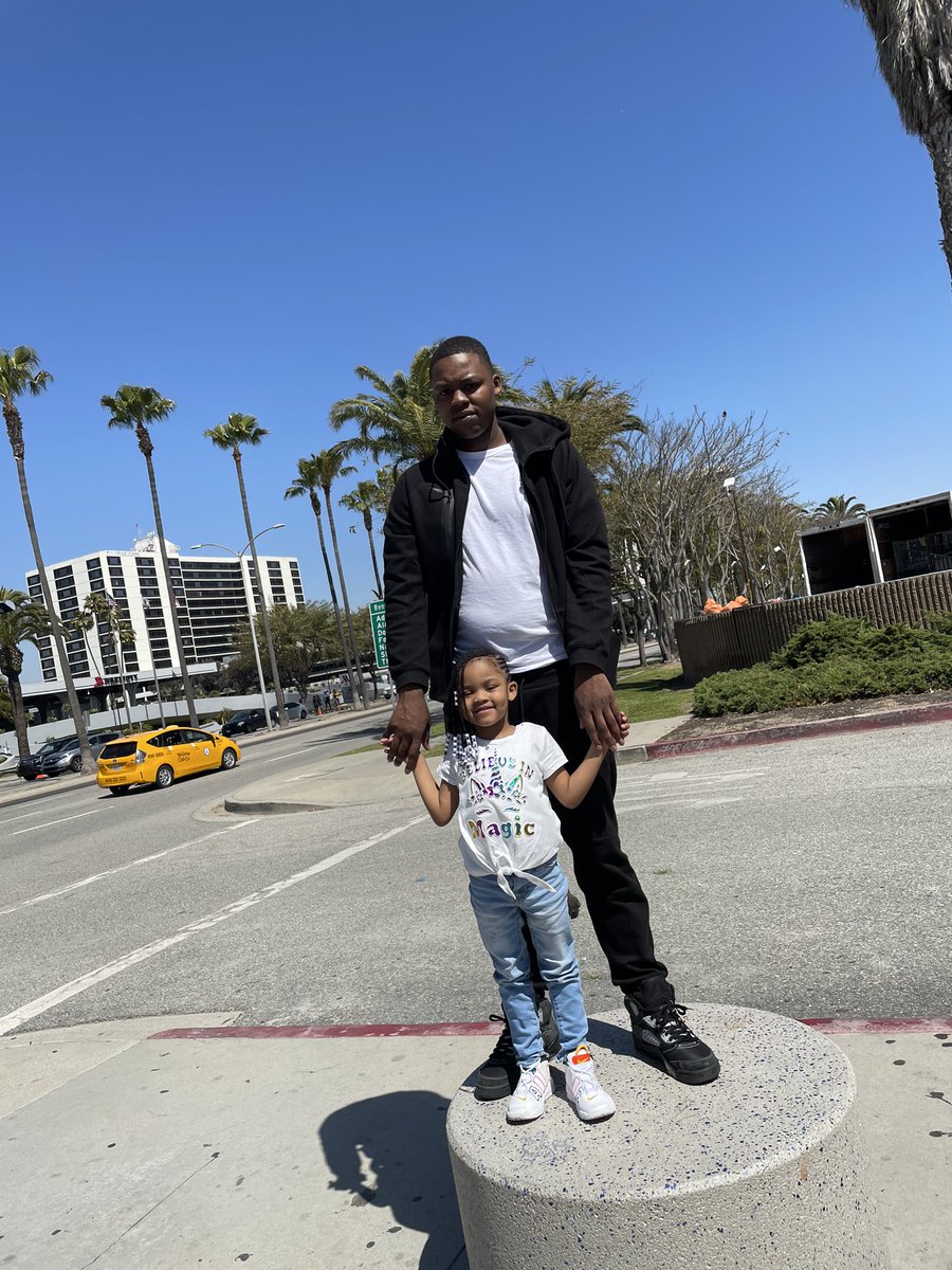 BankR0LL_Dre's tweet photo. I Owe You Everything And More #Always2Deep https://t.co/hi79XPE6fI