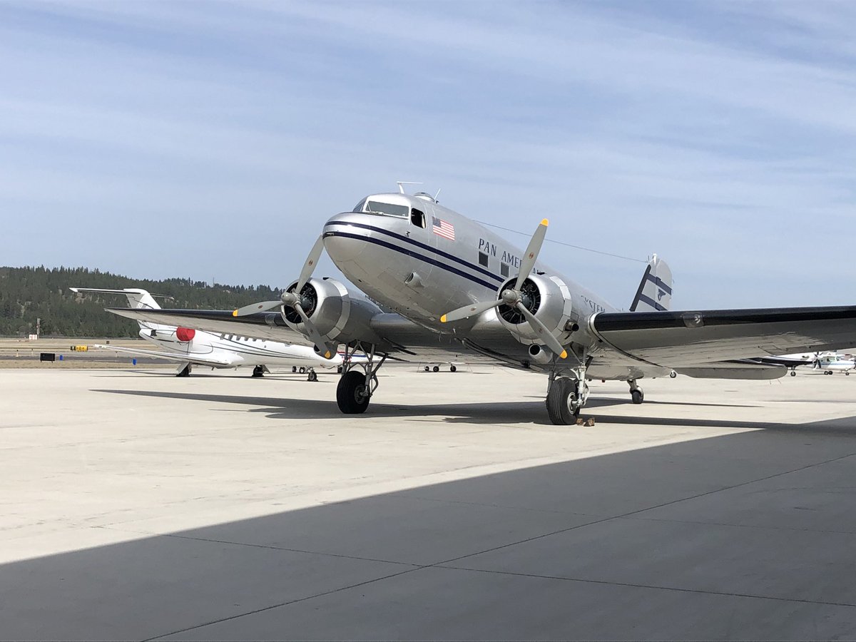 HistoricFlight tweet picture