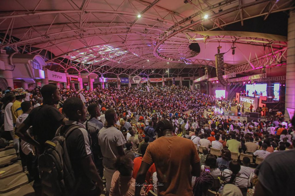 didierdrogba's tweet image. C’était vraiment suspect ce palais de la culture remplie comme jamais... très peu on pu le faire, tu peux être fière @suspect95_ 🇨🇮🇨🇮🇨🇮