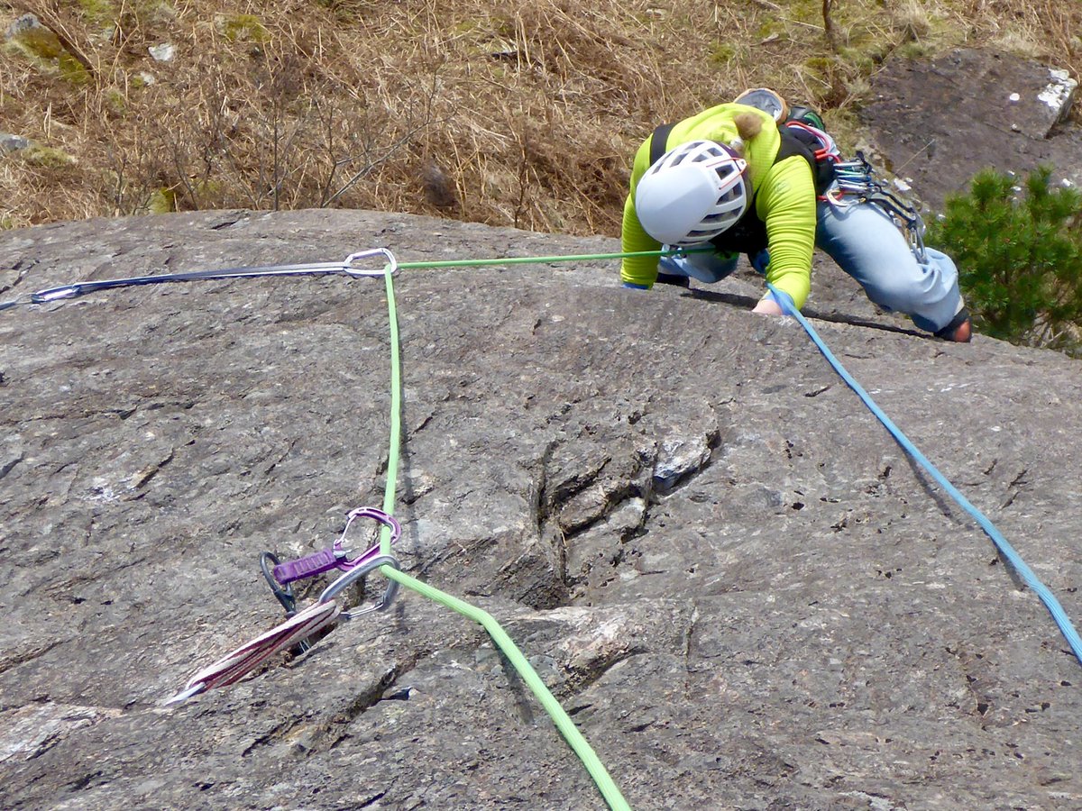 MaxHuntercouk's tweet image. Another great day of rock climbing in Glen Nevis with Lena. #rockckinbing #gkennevis
