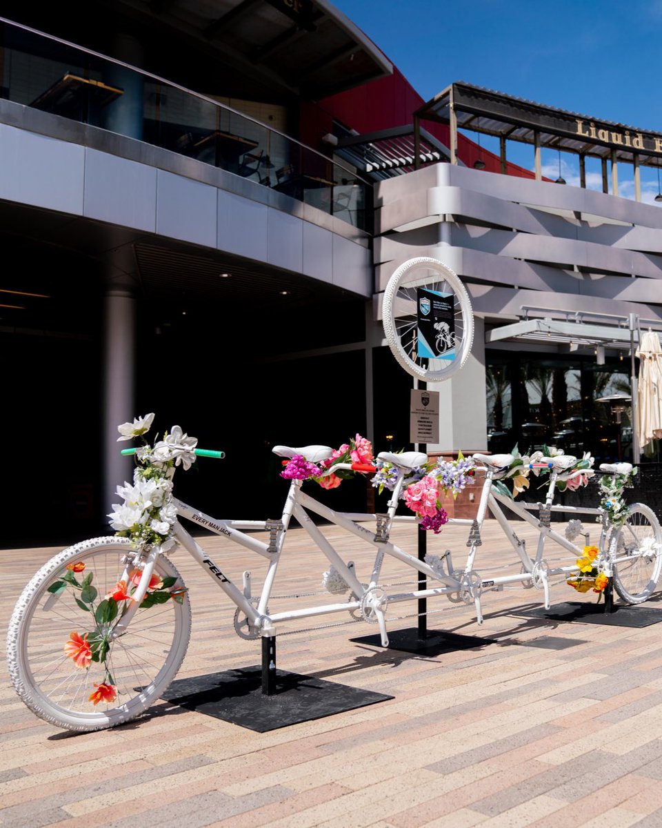 Downtown Summerlin tweet media