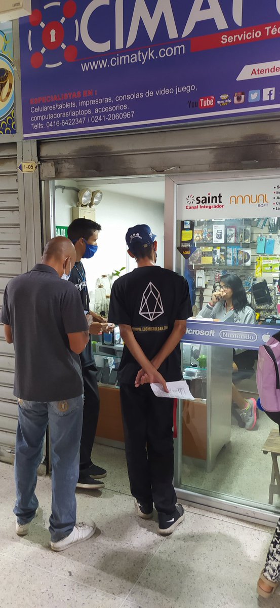 natioli23's tweet photo. @UltimateCrypto7 Llevando la buena noticia de $EOS a cada rincón de la ciudad, todos los días mostramos cómo podemos empoderarnos con su tecnología a través de @eosmarketp https://t.co/NHqgVfCvl0