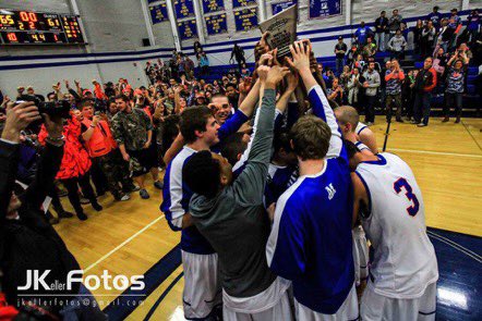 NajiMason's tweet photo. Blessed to receive an offer from Marian University @MarianUHoops #fightbluefight https://t.co/WjSGqSb2b3