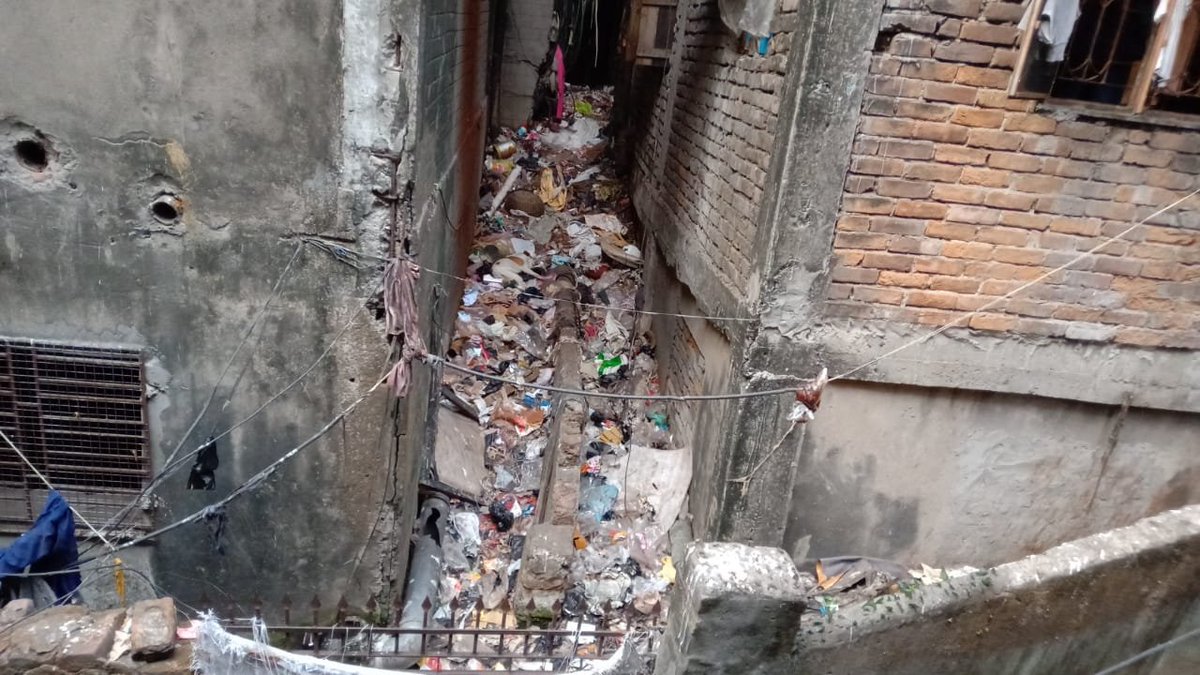 zainab1394's tweet photo. @FirhadHakim @MamataOfficial @kmc_kolkata I hope you will look into the matter and help us ASAP. https://t.co/v9V4wtyrDn