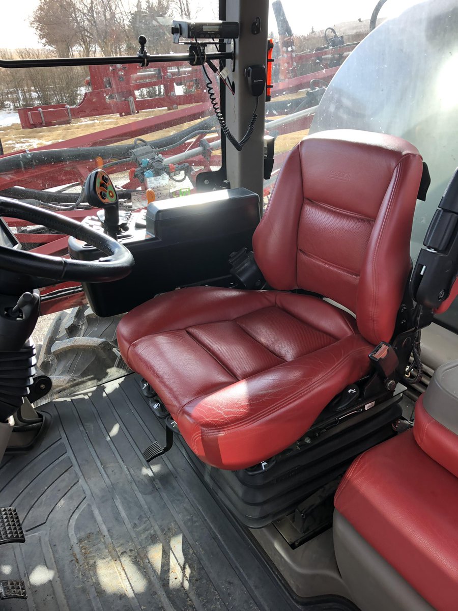 EZbidAuctions's tweet photo. Only 7 hours left on this field ready 2018 Case 4440 Sprayer auction!   https://t.co/CyKCDy0cjy https://t.co/Ln6Zz1Z5Kv