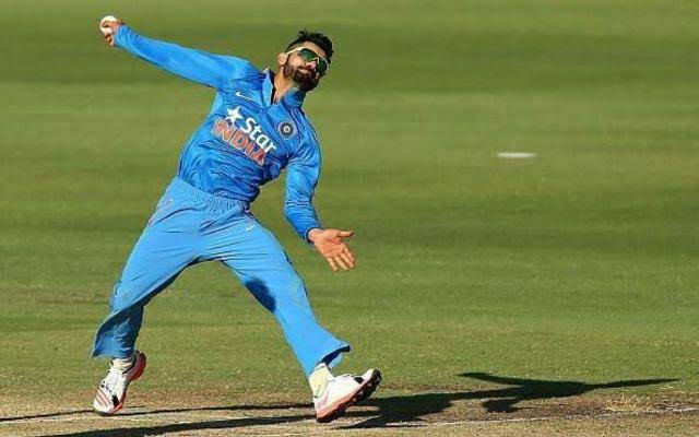 umangbhavsar316's tweet photo. #INDvsENG_2021 #INDvsENG #Kuldeep #3rd_ODI #kohli #Ben_stokes
Krunal Pandya se accha kohli hi as a main bowler , bowling kar leta (6 overs- 72 runs by Krunal) https://t.co/1SSY99h8wX