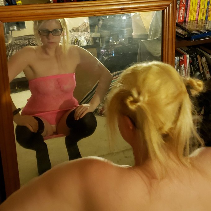 #NewProfilePic https://t.co/jKuxu1djL3<a href="/tag/newprofilepic"class="tags">#NewProfilePic</a>