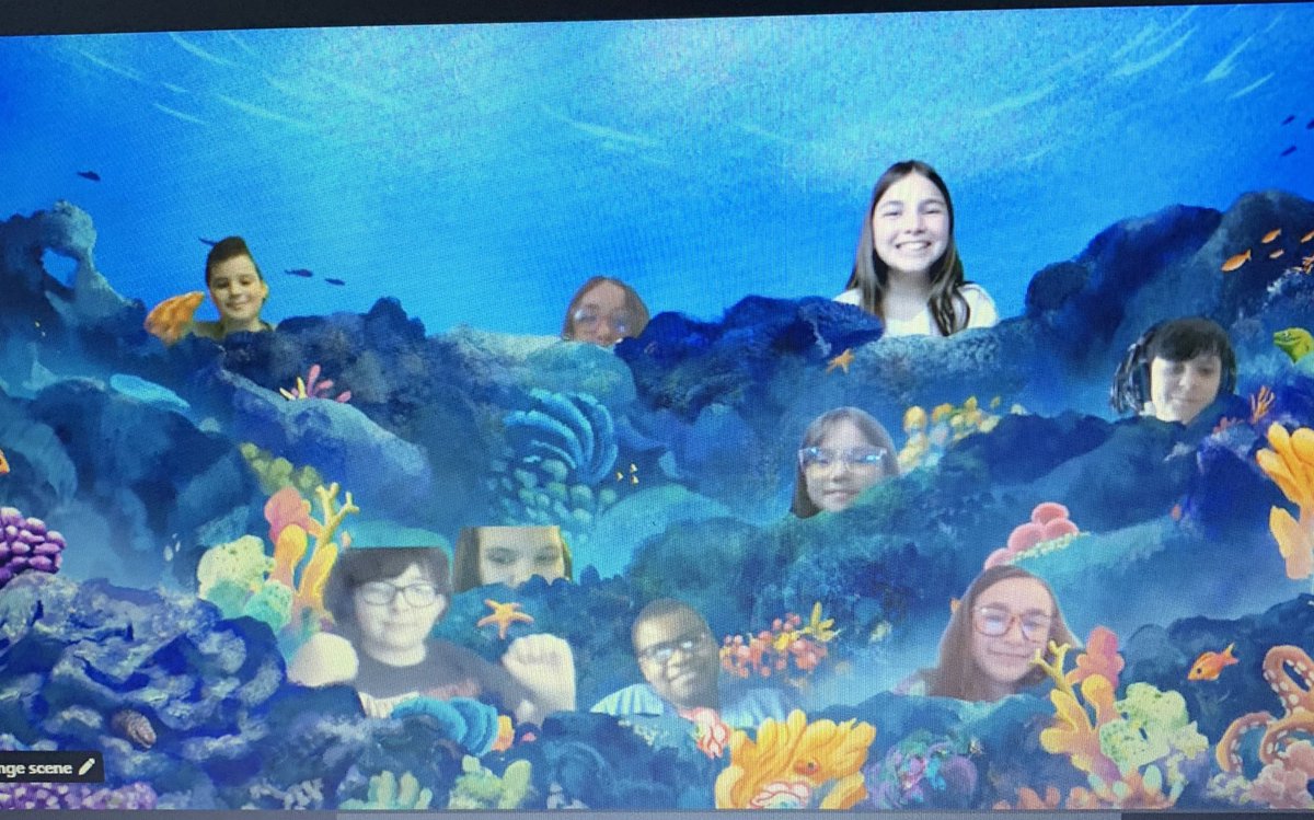 So honored to be <a href="/carpenterrocket/">Carpenter School</a> teacher of the year! Love our Carpenter family 💙