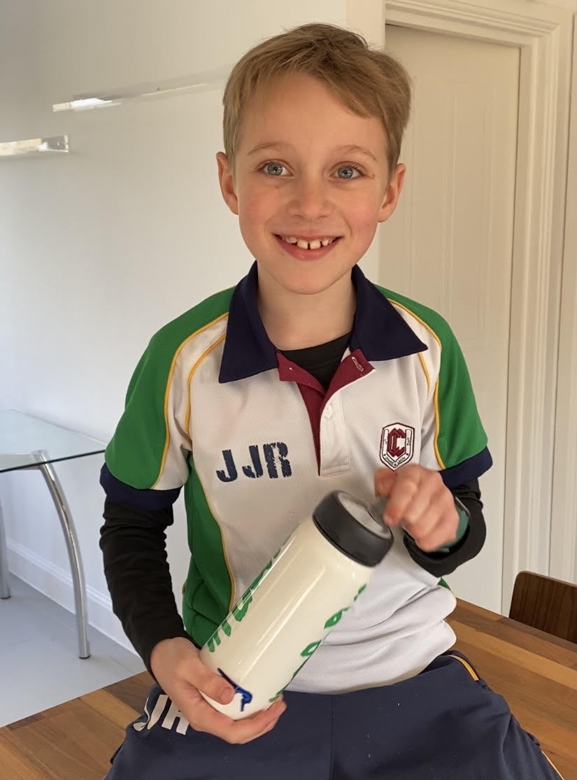 clairescourt's tweet photo. As part of his school Art project, Jonty painted a picture of his Hydrorace bottle 🎨

@HYDRORACE_ loved Jonty's design so much that they have produced a limited edition bottle that matches the painting and are donating a percentage of the profits to @FibrosissCystic 👏 #wearecc https://t.co/IbFoGvyP4J