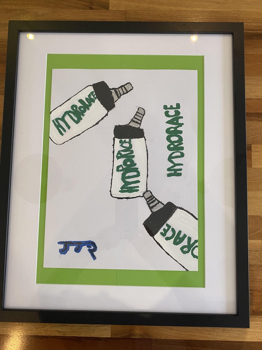 clairescourt's tweet photo. As part of his school Art project, Jonty painted a picture of his Hydrorace bottle 🎨

@HYDRORACE_ loved Jonty's design so much that they have produced a limited edition bottle that matches the painting and are donating a percentage of the profits to @FibrosissCystic 👏 #wearecc https://t.co/IbFoGvyP4J