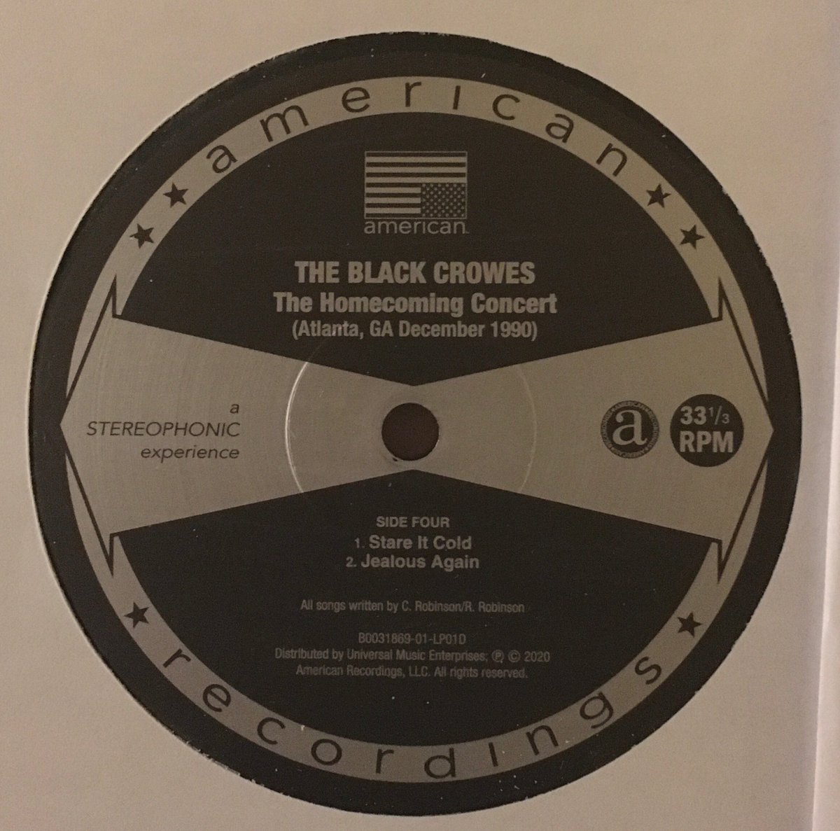 UTalkinTBC2Me's tweet photo. @theblackcrowes - how do we fix our screwed up Shake Your Money Maker Super Deluxe LPs?  Live album has the same record twice. https://t.co/OcbhwNEAfe