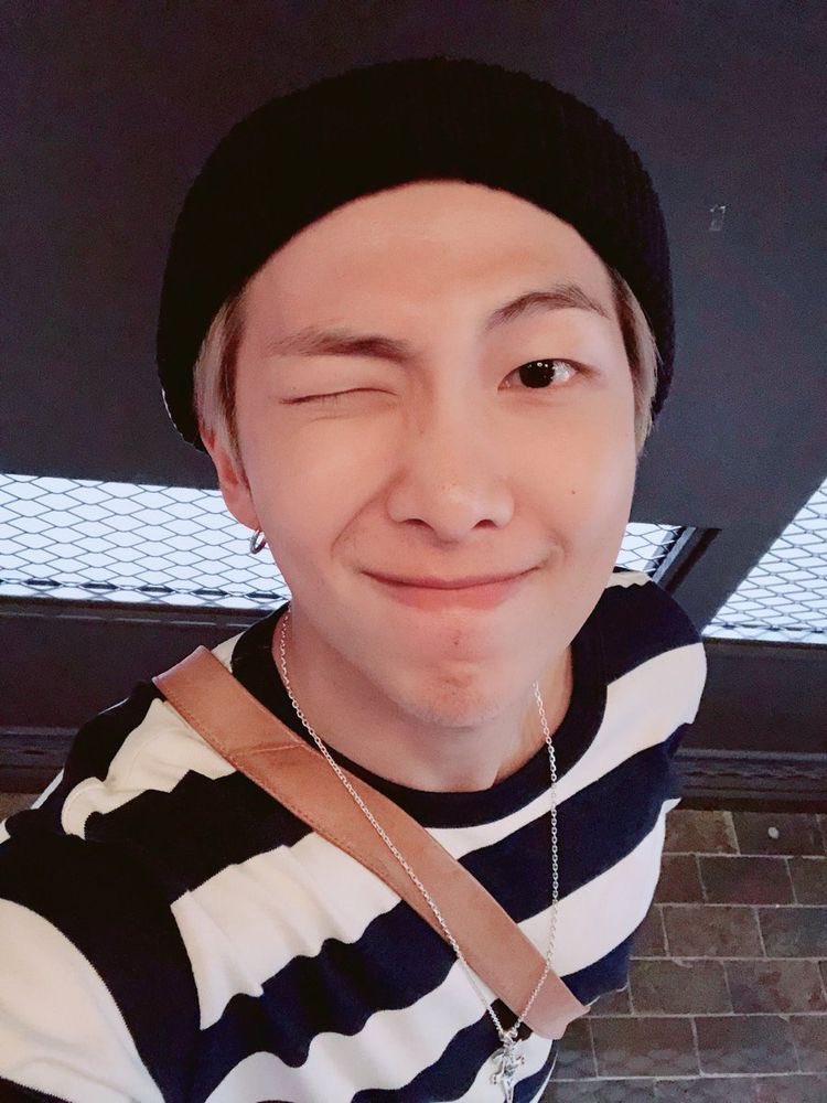 namjoon pics tweet media
