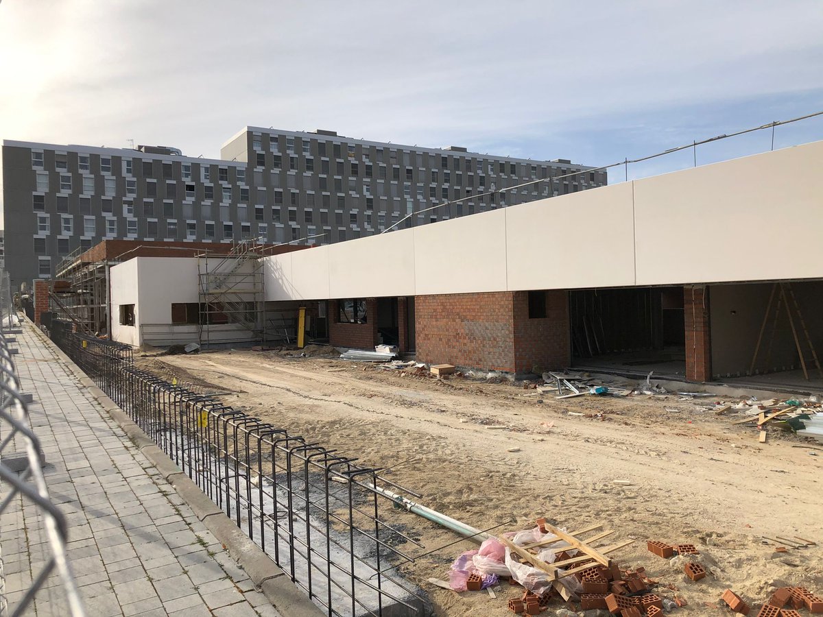 AMPANuriaEspert's tweet photo. La obra del CEIP Nuria Espert sigue avanzando para acoger a todos los alumnos en septiembre de 2021. Pero no olvidemos que necesitamos listo el edificio de primaria para septiembre de 2022 @educacmadrid #sosceipnuriaespert #licitacionya #fase2 https://t.co/gpZ8yAsRe7