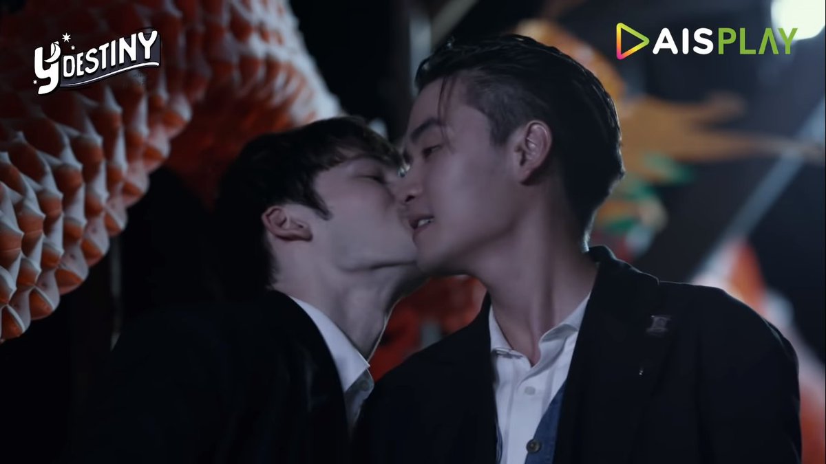 boyslove_france's tweet photo. Et quelques screens de #PerthTalay parce qu'ils nous ont bien trop manqué 😭❤️🌊
#PerthTalayYoon #YDestiny #YDestinyFriday #thaiBL #thaiBLseries #BLseries #boyslove #copyabangkok https://t.co/r2C2RpWjm1