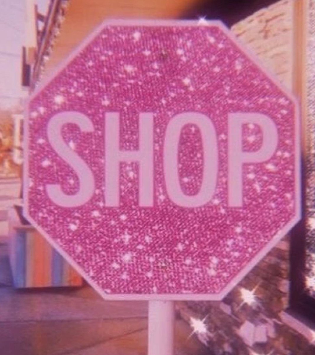 JordyLineCo's tweet photo. 💗✨6$ LASH FRIDAY IS BACK!✨💗 
All lashes are 6$ no code needed @ checkout. Sale ends tonight at midnight! All orders will be shipped on Monday✈️ only at: https://t.co/kLAsgL65KS https://t.co/UNDeAYaAGc