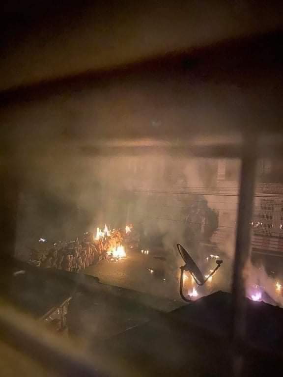 Tonight 10 pm 
Police shot Malamyine .
#WhatsHappeningInMyanmar
#Mar26Coup 
<a href="/freya_cole/">Freya Cole</a> <a href="/TostevinM/">Matthew Tostevin</a>