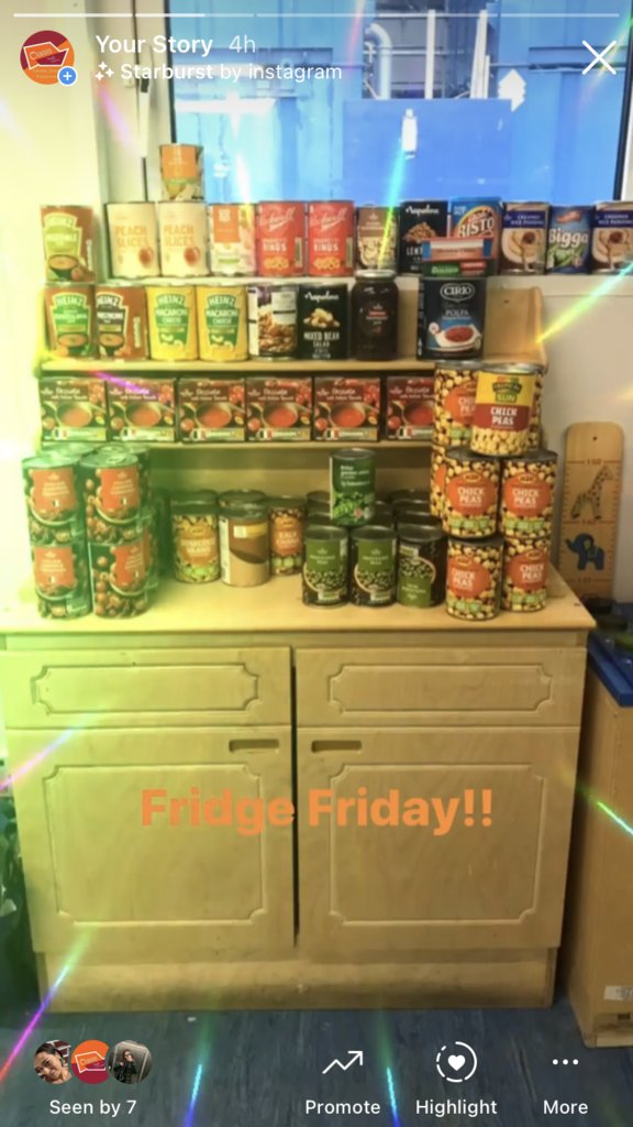 OasisHealthSE1's tweet photo. Another excellent #CommunityFridge session today. Hosted @OasisWaterloo Playspace - so we used a kids kitchen as a shelf! 😂 https://t.co/FWvGmGTO59
