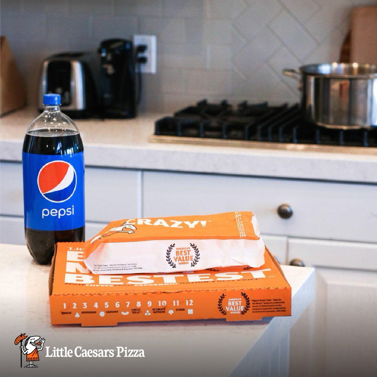 LCPuertoRico's tweet photo. ¿Quién no se alegra cuando le dicen que hay #PizzaPizza en la cocina? #LittleCaesars #PuertoRico https://t.co/4HI10rIbJS
