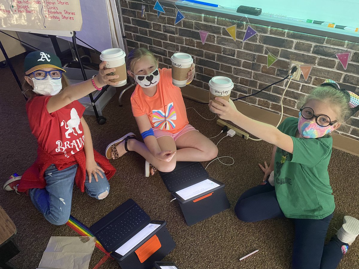 SmileyWeik's tweet photo. Research is so much better with research glasses and Starbucks. 🤓(disclaimer: Starbucks cups with water😜) Thank you @libraryjunkie1 for guiding our ERE kids on their animal presentations. ♥️ @EagleRidgeKISD @kisdlit https://t.co/oCT7sxiOu6
