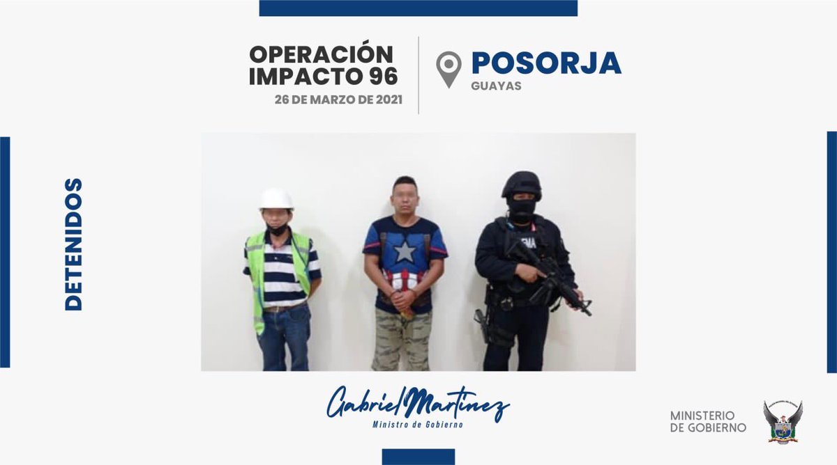 martinezjg's tweet photo. 📍Labores investigativas realizadas por la @PoliciaEcuador en el Puerto de #Posorja, impidieron que 1,2 toneladas de clorhidrato de cocaína sean enviadas hacia Europa, en una carga de banano que tenía como destino Róterdam, Holanda. Hubo 2 detenidos.

#CombateAlDelito https://t.co/aaqMPSE1yz