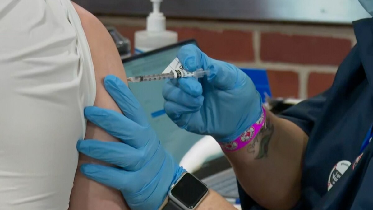 #BREAKING Kansas to open COVID-19 vaccinations to all eligible residents Monday bit.ly/3dp7Hf5?utm_so… #kwch12
