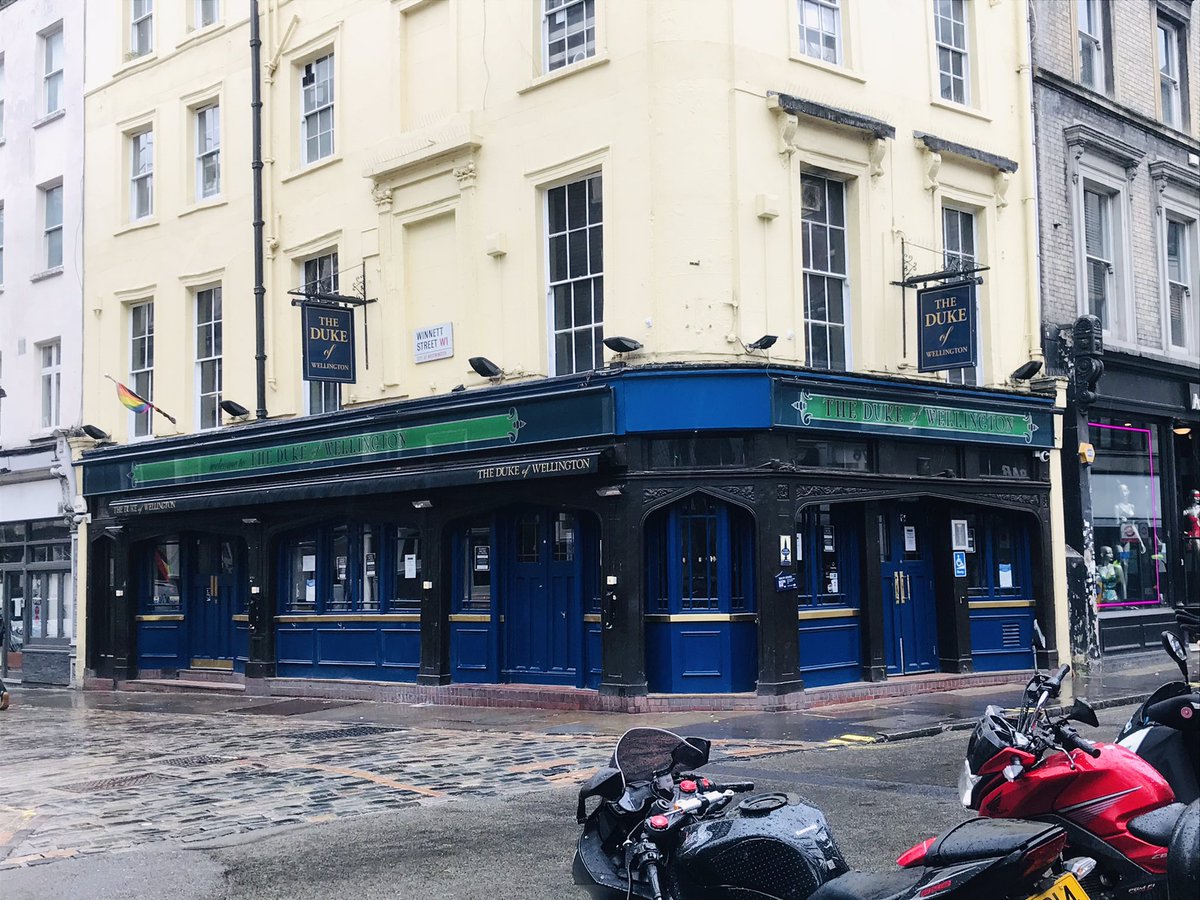 booksandwine76's tweet photo. PUB? 🏳️‍🌈 #AdmiralDuncan #HalfwayIIHeaven #Comptons #TheDukeOfWellington https://t.co/ZwArLh0Bs5