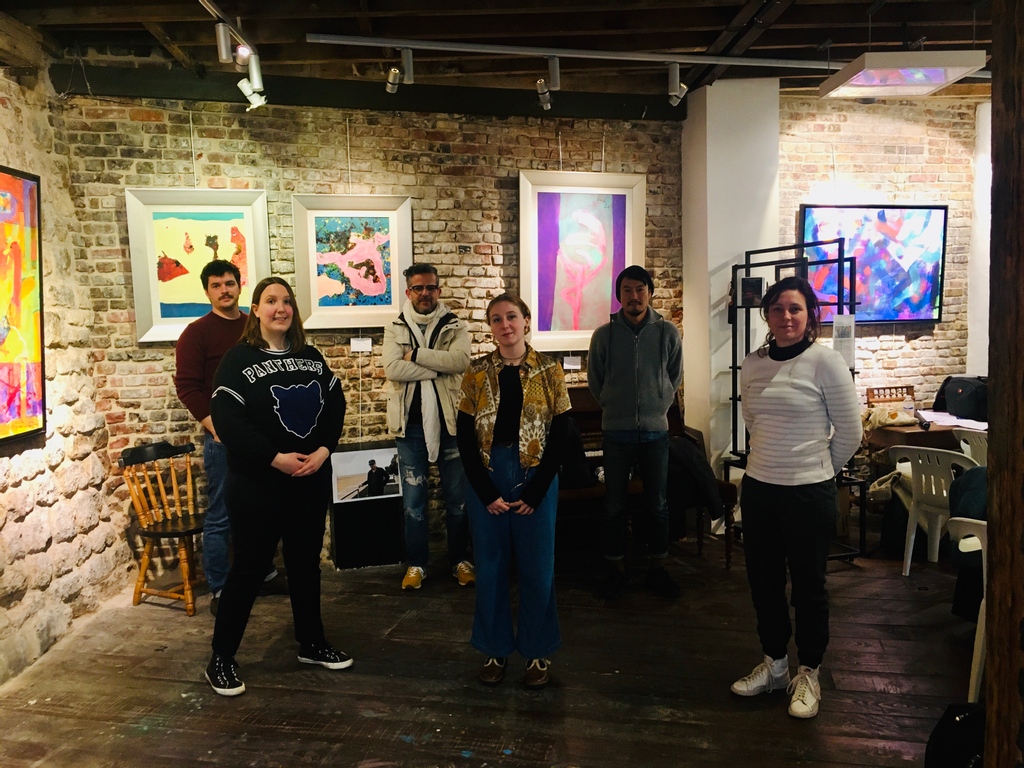 offcourts's tweet photo. ✍️ TALENTS EN COURT NORMANDIE | Atelier de direction d'acteur 

Le week-end dernier, le Studio était complet pour un atelier direction d'acteur avec la Promo #4 de Talents en court Normandie. 

#studio #offcours #acteur #directiondacteur #atelier #talentsencourt #normandie https://t.co/fiQ0xkTSrW