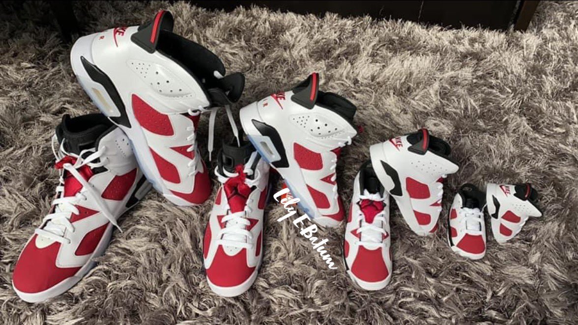 LilyEBatum's tweet photo. #BatGangInCarmine #JsOnOurFeet https://t.co/Jva4QwmYc2