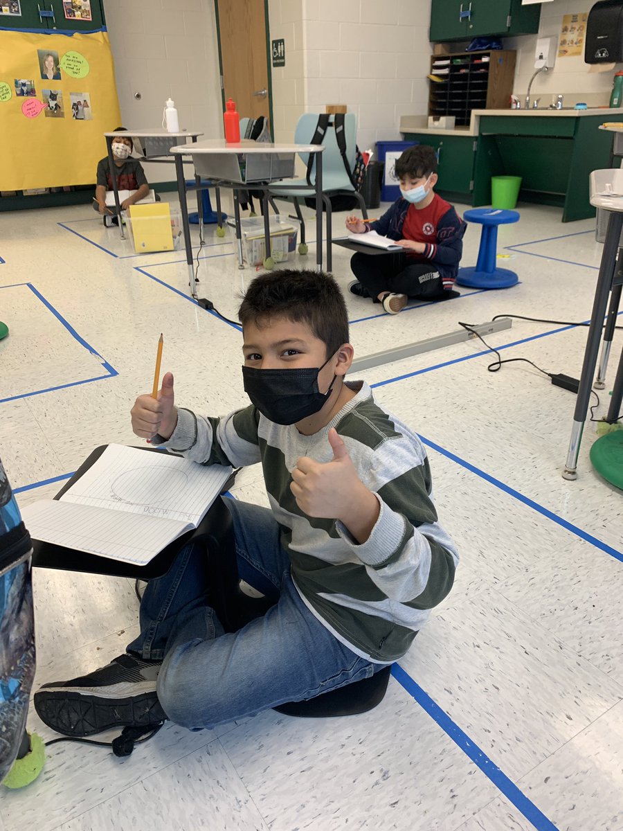 MsPflager's tweet photo. We LOVE being back at school in person!!! We might have to stay in our squares, but flexible seating options help us stay focused and stay in our space. Thanks @lepbadini !!! https://t.co/eVkHlR5PRL
