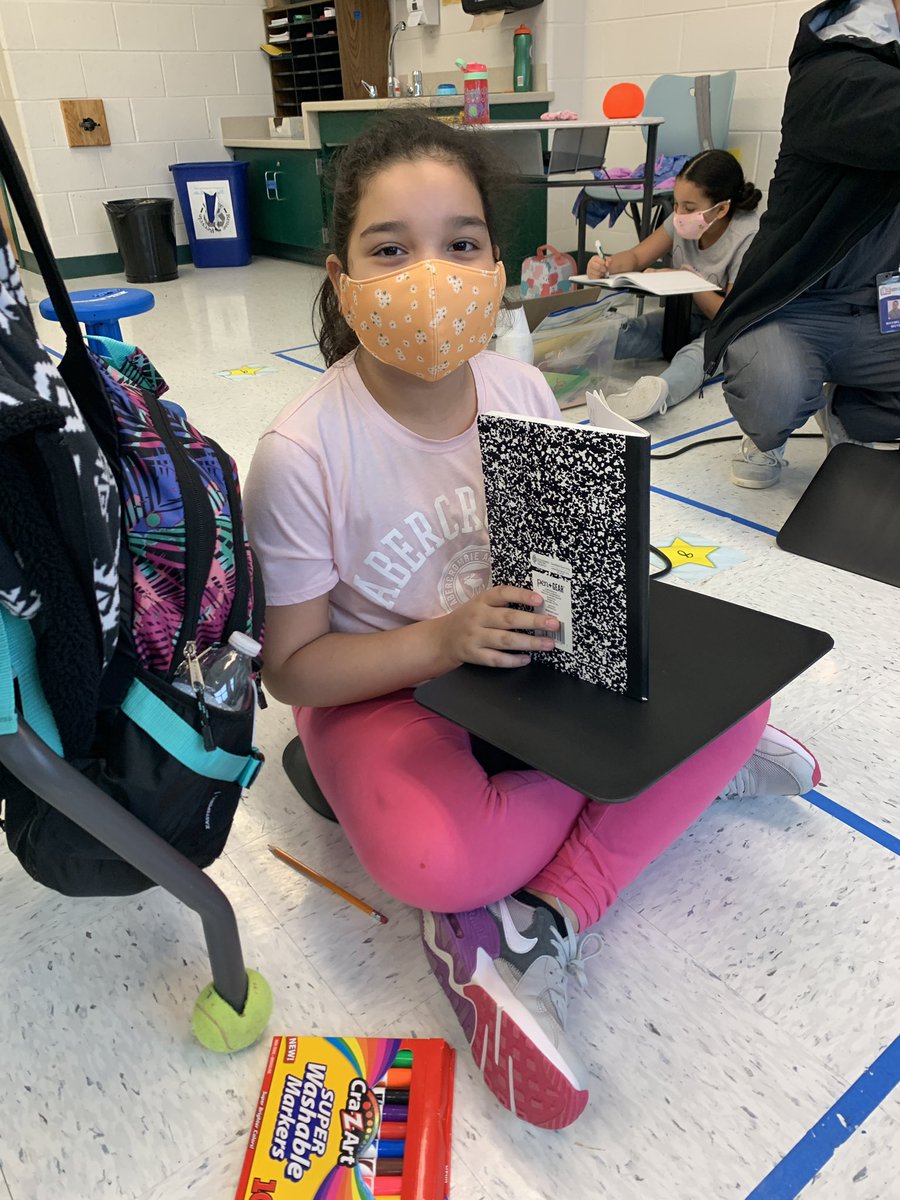 MsPflager's tweet photo. We LOVE being back at school in person!!! We might have to stay in our squares, but flexible seating options help us stay focused and stay in our space. Thanks @lepbadini !!! https://t.co/eVkHlR5PRL