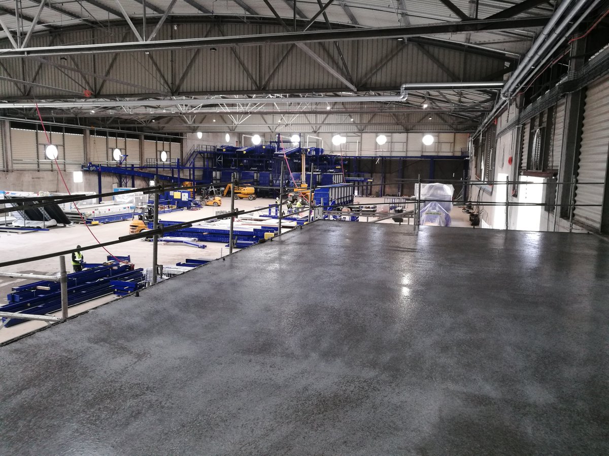 Setom27's tweet photo. Les travaux pour la construction du nouveau centre de tri de l'Agglo Seine-Eure, du Sygom et du SETOM se poursuivent. ♻👍

En savoir plus :
▶ https://t.co/mQBcPAsW9R https://t.co/8YX5bnCHGm