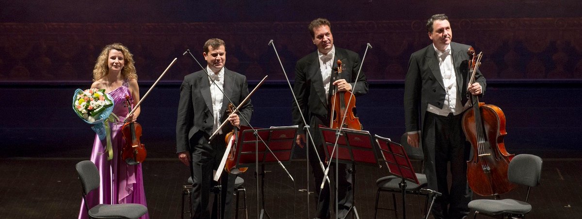 teatrosancarlo's tweet photo. Lo #streaming del concerto del #QuartettoTSC🎻è da poco terminato: #Grazie a tutti voi e ai nostri splendidi artisti! Se volete riascoltarli, l'evento è #online:
☑ su @mymovies 🎟 https://t.co/Gbu2oJIF7S
☑ su #Facebook 📍 https://t.co/cBuPnLeR7S
#stageathome #TSConstream https://t.co/WXFfuJb5Mi
