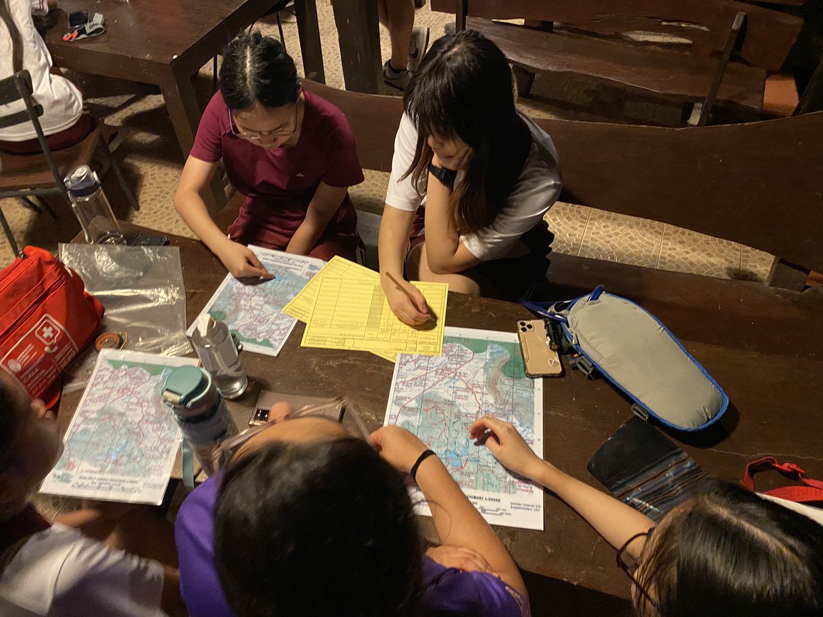 shbseniorschool's tweet photo. Year 10 ready for the challenge of their Bronze Duke of Edinburgh’s International Award Adventurous Journey near Khao Ito, Prachinburi. Route planning with Mrs Newbatt #WeAreShrewsbury #takethechallenge #DOEIA https://t.co/Xl4nO1OrN2