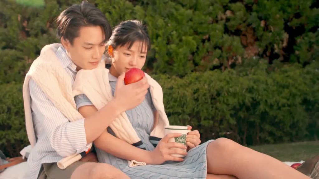 石井杏奈と鈴木伸之がふたりで過ごす 「ポロ ラルフ ローレン」の春の