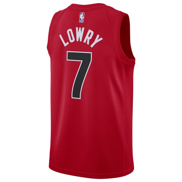 RaptorsBE's tweet photo. 🚨🚨 RETWEET &amp; WIN 🚨🚨

CONCOURS RAPTORSBE 

GAGNEZ LE NIKE SWINGMAN JERSEY RAPTORS DE KYLE LOWRY 7️⃣
DANS LA TAILLE DE TON CHOIX!!

🔃RETWEET LA PUBLICATION 
↪ FOLLOW @RaptorsBE

TAS A LA 20EME WIN DES RAPTORS !

#WeTheNorth #NBA #Raptors #Toronto #Lowry #Concours #NBATwitter https://t.co/jTzeGb7kpI