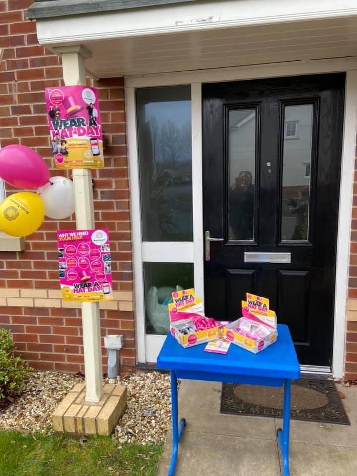HighamShaw's tweet photo. The children did the selling of bands and pins at the front door #greatcommunityspirit @braintumourrsch @wearahatday funds raised are on their way πππ https://t.co/goR1WvncdR