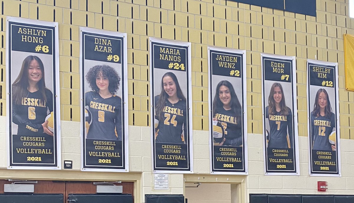 It’s Senior Day!  We are so proud of you! 💛🖤🏐