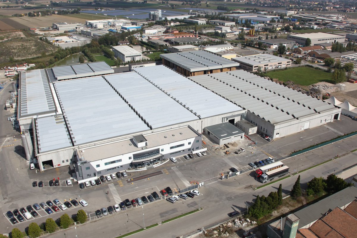 IntlPaperCo's tweet photo. Congratulations to our team in San Felice, Italy, who received the Gold Certificate from @IIPlastici, an international independent testing and certification institute, for their integrated quality, safety and environmental management system. #ProudToBeIP #InspiredPerformance https://t.co/Gr0vtMko4O