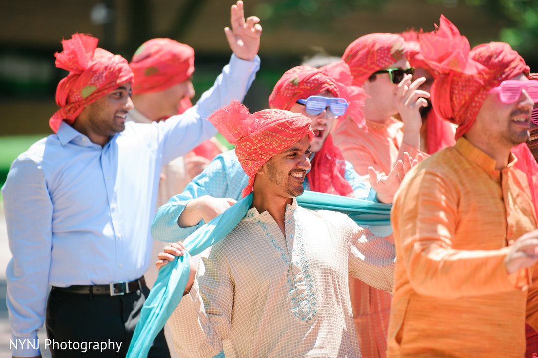 Fun at the baraath #matchingturbans #sunglasses

#baraath #barath #barat #barath
#uniquebarat #groomsprocession #groomsideturban  #turban #funsunglasses #interfaithweddingplanner #mixedcultureweddingplanner #fusionweddingplanner #biracialwedding #biracialweddingplanner #interraci