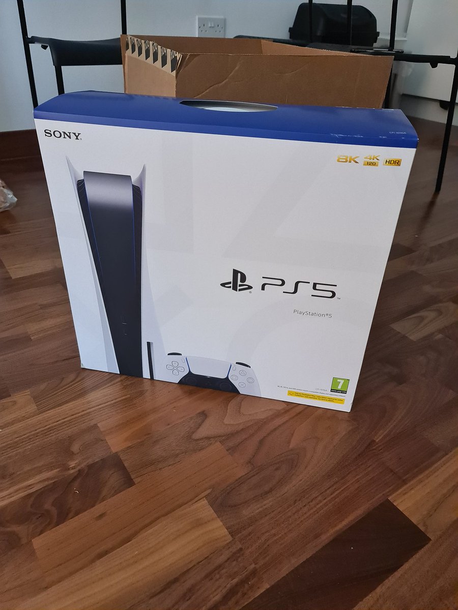mattnapierr's tweet photo. This thing is unbelievably large https://t.co/DGJdKvxk7m