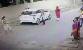 LiveLawIndia's tweet photo. A fast-track court in Haryana's Faridabad sentenced two men to life imprisonment in connection with the murder of #NikitaTomar  , five months after she was shot outside her college in a crime caught on camera. https://t.co/utyB5kP9kH