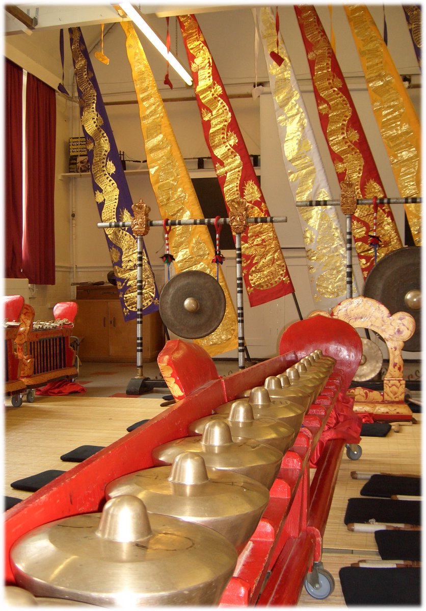 inspireworksuk's tweet photo. Excited the Baris is recommended in @educationgovuk #modelmusiccurriculum at all Key Stages - it’s the usual piece we teach in our gamelan workshops &amp; also in @MikeSimpsonTV’s Teach &amp; Play Gamelan book+DVD! https://t.co/q5CskAow9H @MusicTeachers_ @ISM_music https://t.co/L2tafMUD2s