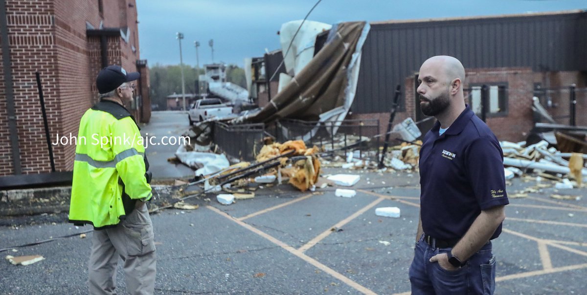 johnjspink's tweet photo. WEATHER UPDATE: 1 dead in Coweta County as Georgia surveys storm damage - https://t.co/SQaUUWV4er #Coweta #Newnan https://t.co/pCT0AJ8H2B