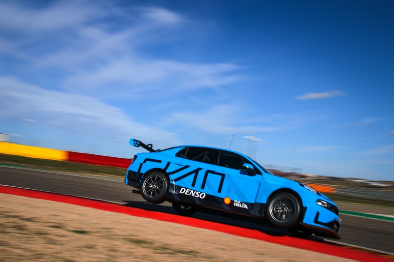 mrosasosa's tweet photo. MUNDIALS DE TURISMOS. "Quiero ser como ellos porque quiero ganar el título Mundial" (Santiago Urrutia). Texto completo de la nota publicada hoy en el sitio oficial FIA-WTCR https://t.co/xLakYarTPe
@Santi_Urrutia @Cyan_Racing @FIA_WTCR @GEELYuy @GeelyGroup @UyDeporte @bseuruguay https://t.co/Re9VDEaDwB