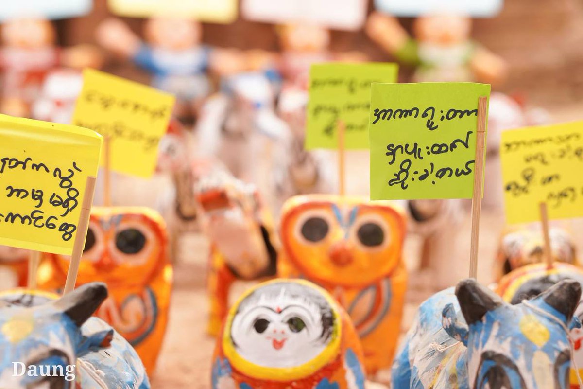 muangnu2's tweet photo. Myanmar traditional paper toy protest in @UNESCO World Heritage Bagan.

INTERNET DARK ERA
#WhatsHappeningInMyanmar  #Mar26Coup https://t.co/pZYv83yVR6