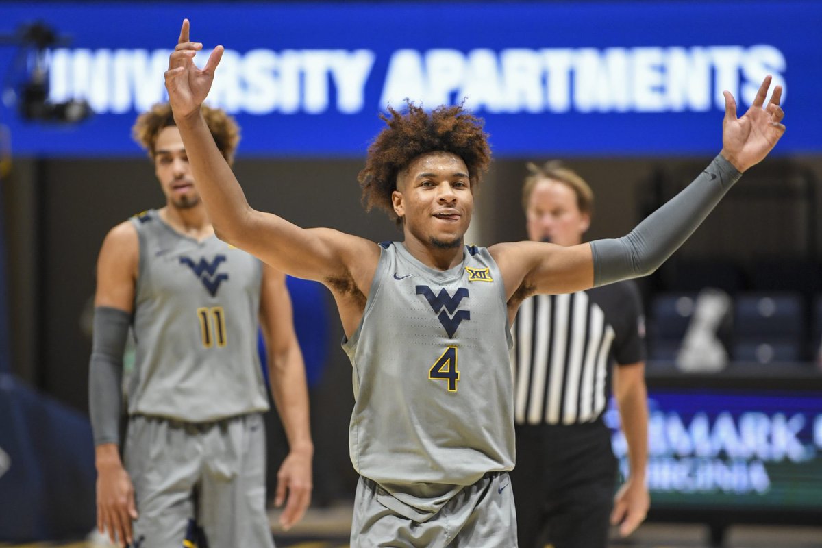 BigMoBarrett's tweet photo. Sitting down with Deuce this afternoon to talk Moeller and West Virginia Basketball. Got a question for this Man of Moeller? Comment and Iโll throw it his way! #GoBigMoe https://t.co/TY8l9uB68q