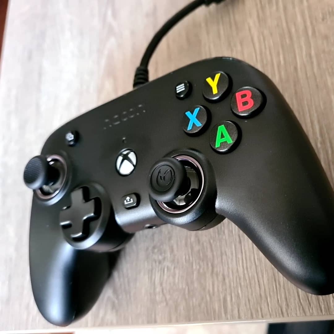 Patjeuh_070's tweet image. Last week purchased the @Xbox @Nacon Compact Pro Controller and must say I&apos;m pretty happy with it plays very well, first I needed to get used to it feels way different in the hand
Unboxing video down here 👇 #Xbox #naconprocompact 

youtu.be/Wqy1-pkecTk