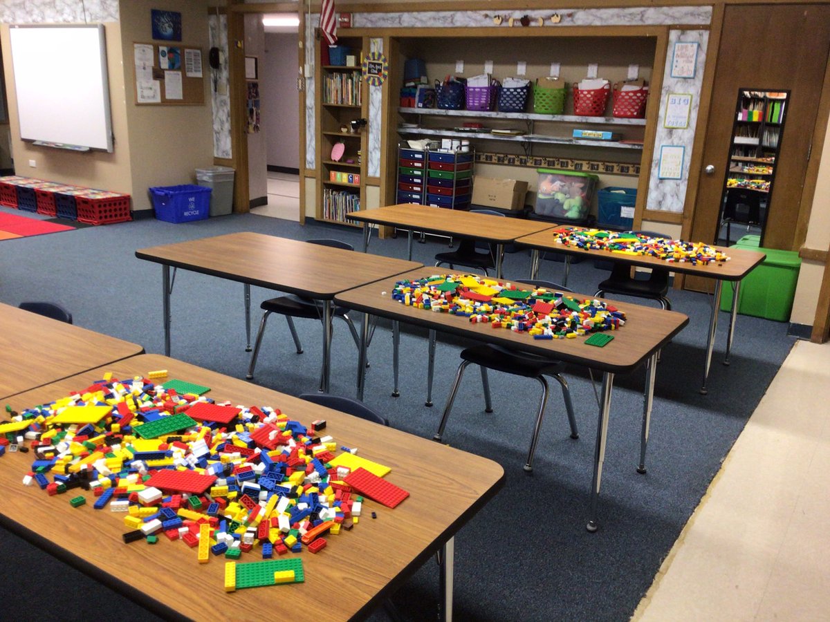 WBE_ELL's tweet photo. Ready for WBE STEAM Day with my EL students! LEGO Brick Lab and LOTS of hand sanitizer! #CPSELbest #cpsbest @WestBlvdElem https://t.co/fH6xYttvCL