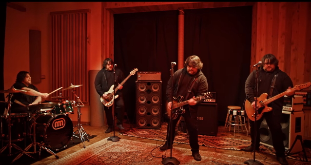 BLABBERMOUTHNET's tweet image. Watch WOLFGANG VAN HALEN Play All Instruments Himself In MAMMOTH WVH's 'Don't Back Down' Video

blabbermouth.net/news/wolfgang-…